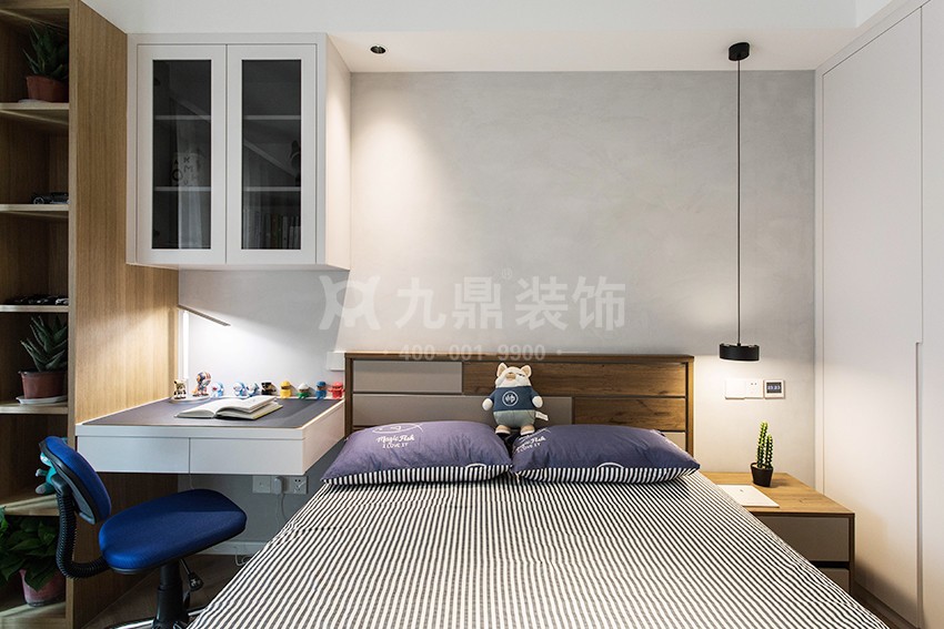 次臥裝修實(shí)景圖